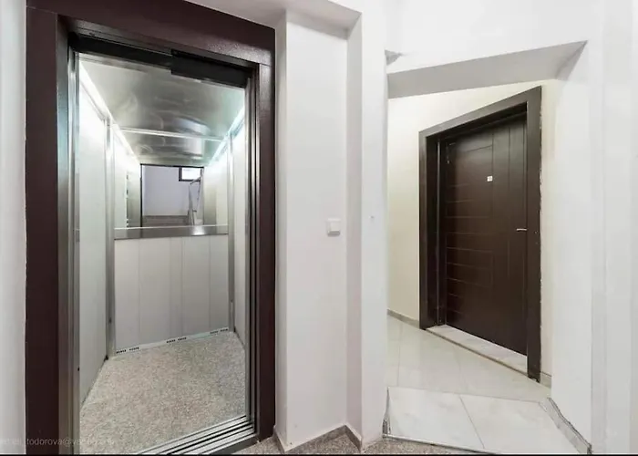 דירה Karavelov Center וארנה