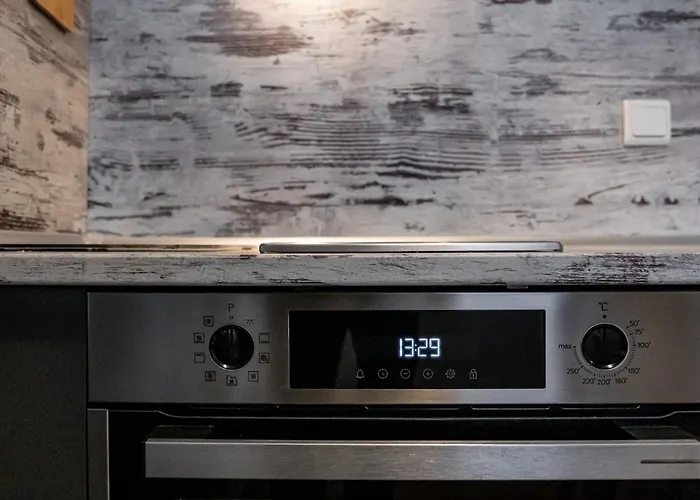 Karavelov Center * Várna